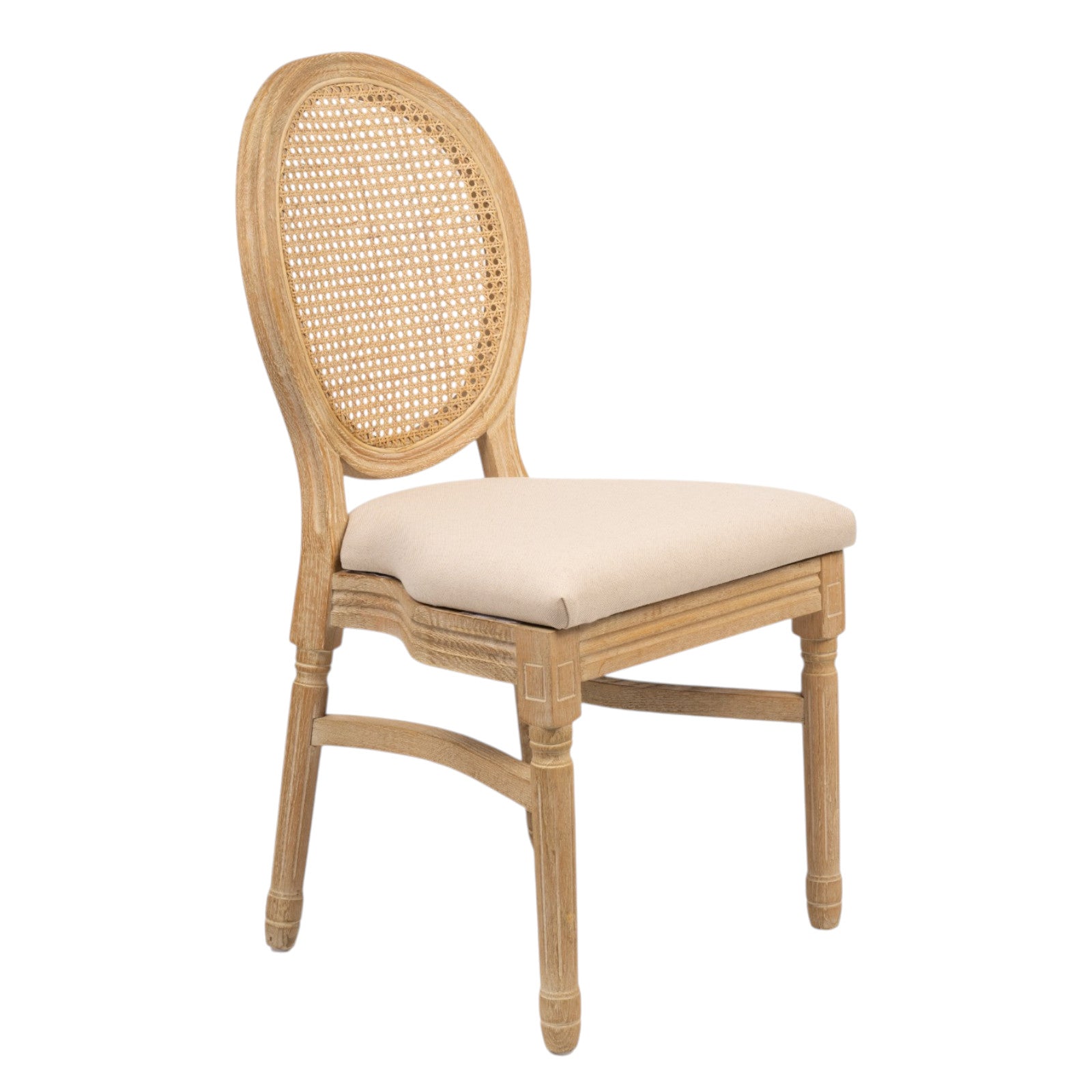 Sedia in legno chiaro con schienale ovale in rattan paglia di Vienna e seduta imbottita crema, a noleggio per matrimoni