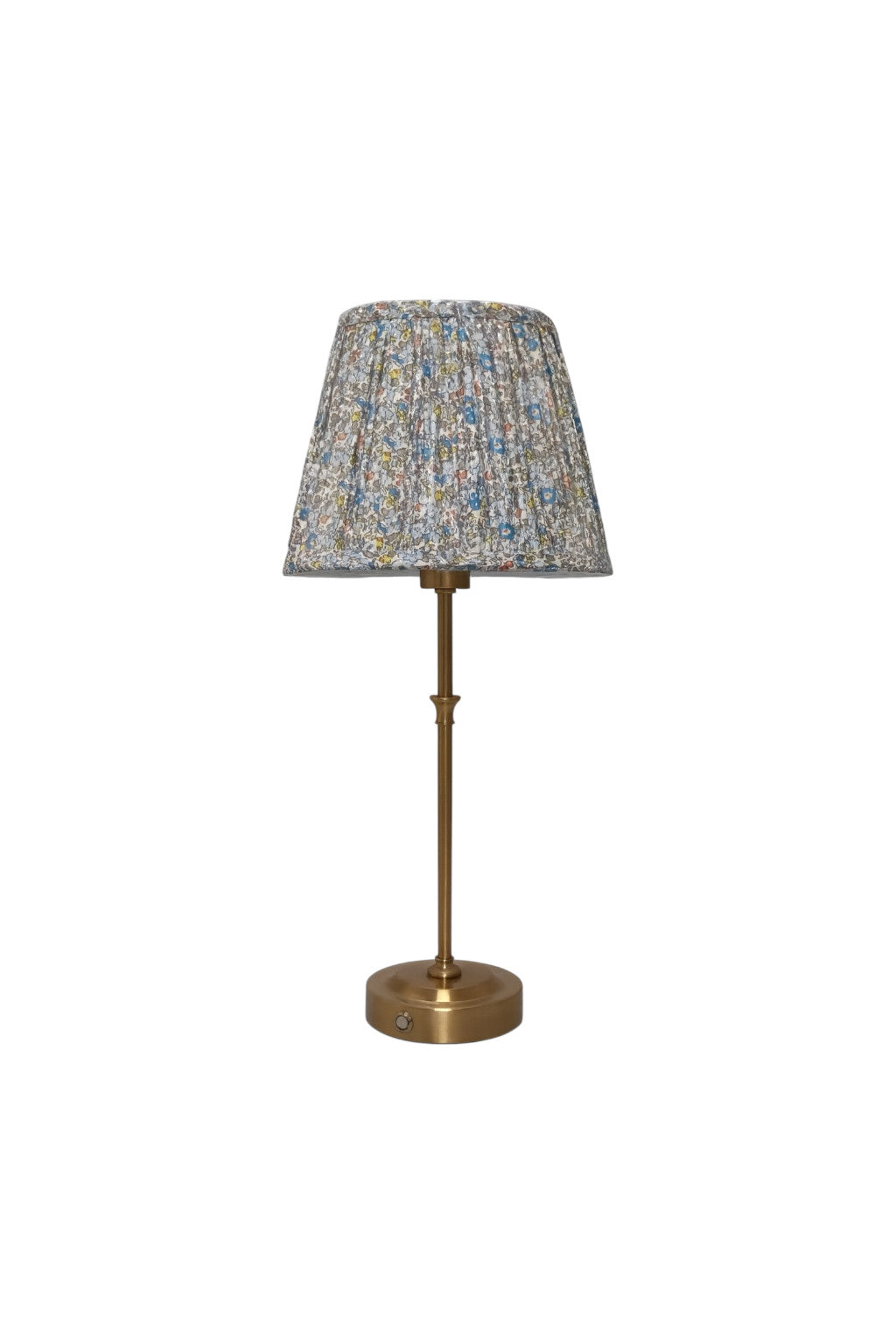 Lampada da tavolo con base in ottone satinato e paralume in tessuto a fantasia floreale, stile liberty a noleggio