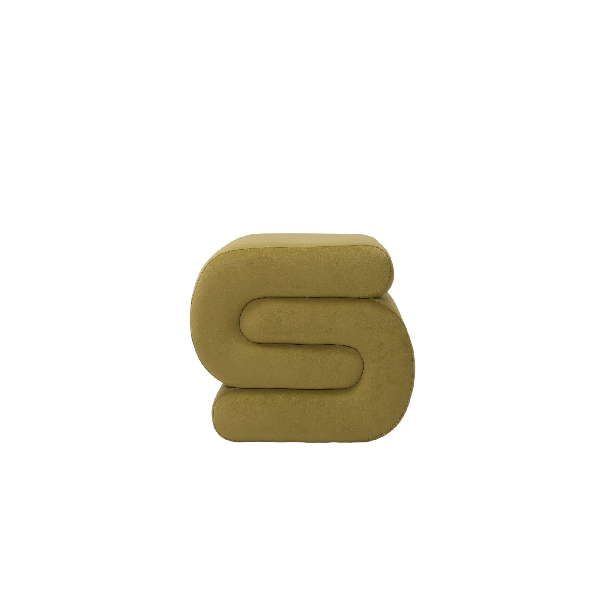 Pouf imbottito design moderno in velluto verde e forma sinuosa e avvolgente in linea continua, a noleggio per eventi.
