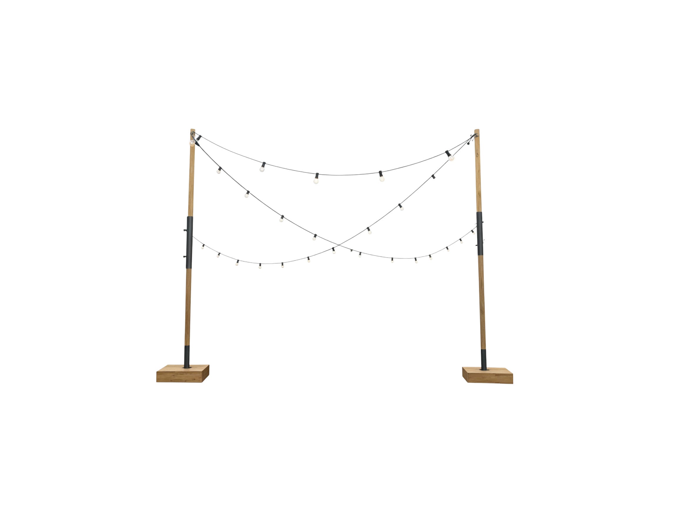 Supporto aereo catenaria o catena luminosa in legno garantendo solidita per illuminazione decorativa, a noleggio per matrimoni