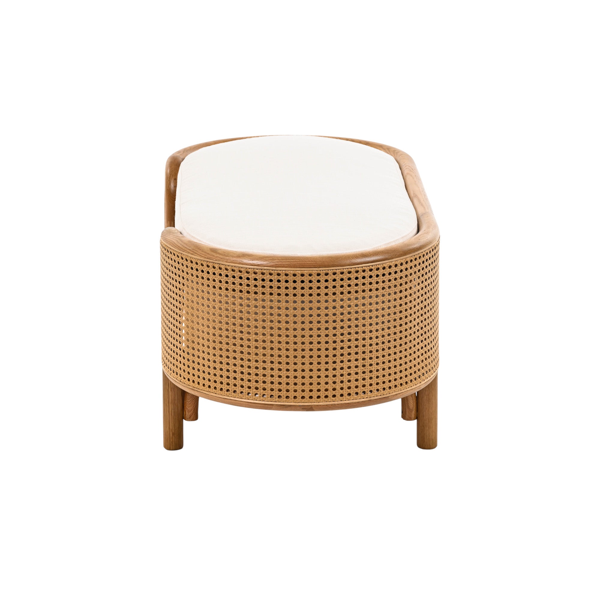 Tavolino ovale basso in legno naturale e rattan intrecciato con piano superiore imbottito color crema, a noleggio per eventi