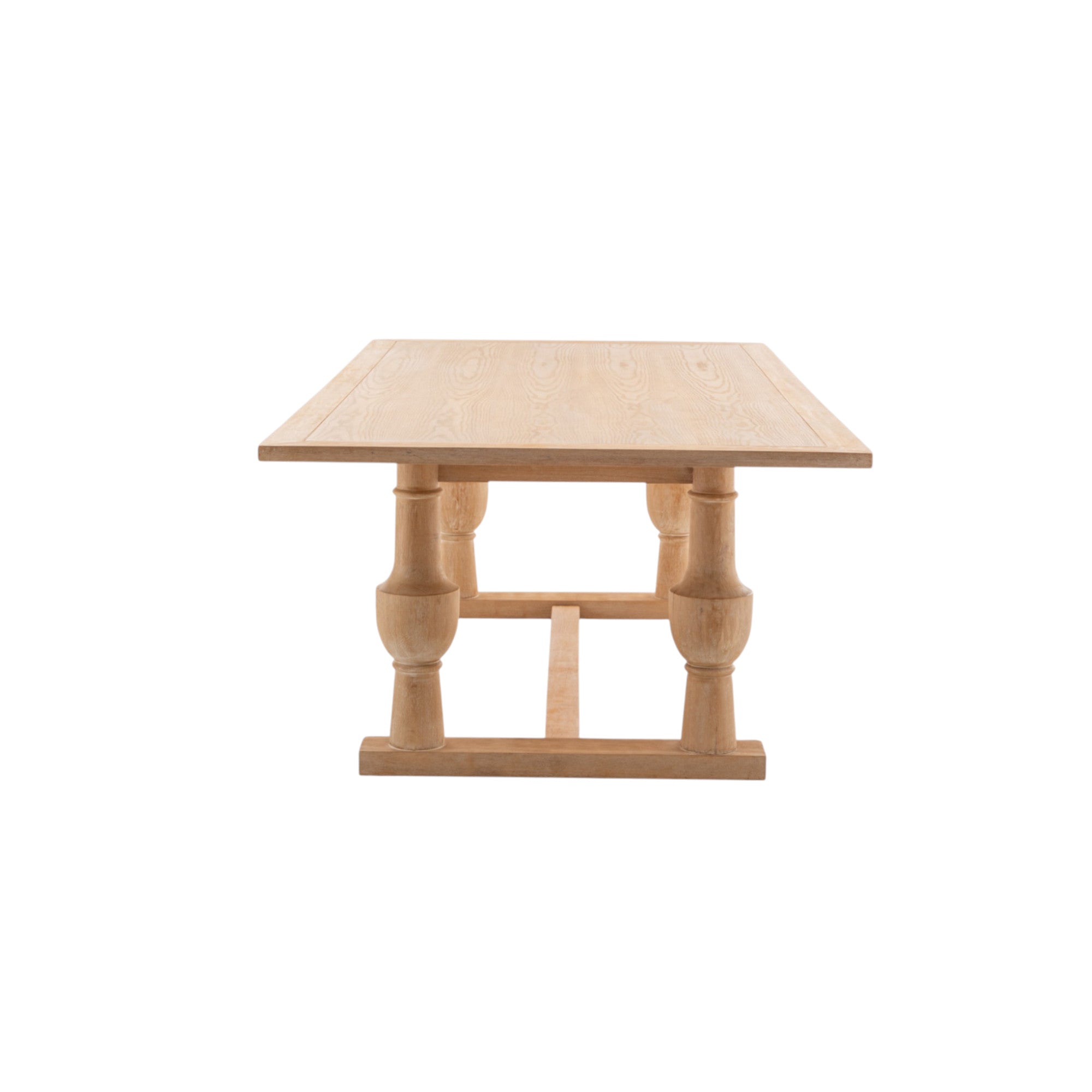 Tavolo rettangolare elegante in legno massello naturale con gambe tornite e traversa centrale, 240x120 cm, a noleggio
